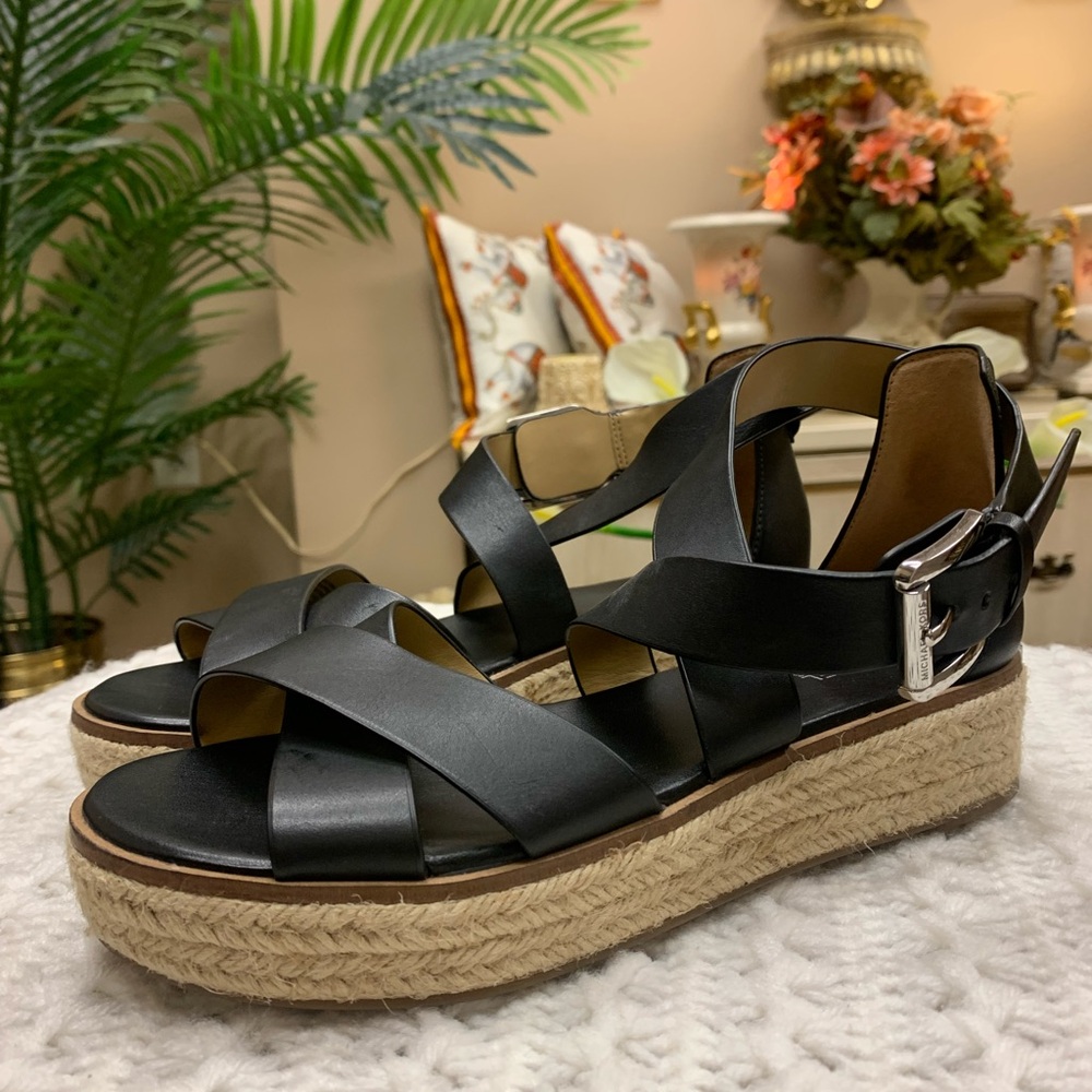 NWOB Michael Kors Black Espadrille/Leather Sandal Size 8 M